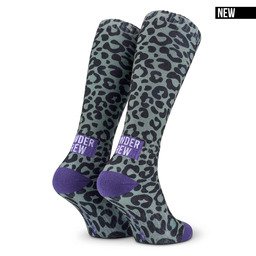 POPTOES ski socks JOHN Powder Crew Leo Army Green Purple – warm army-green purple leopard print ski socks made of soft cotton | NEW