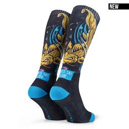 POPTOES ski socks JOHN Après Ski Club Koi – black ski socks with koi print made of soft cotton | NEW