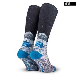 POPTOES ski socks JOHN Mountains Calling Blue – warm ski socks with mountain print made of soft cotton | NEW